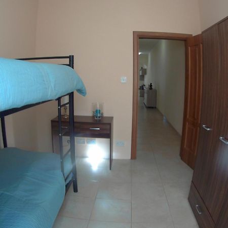 Doms Apartment Tarxien Room photo
